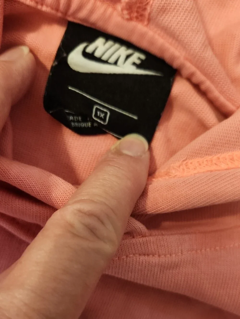 Nike Just Do It  100% Cotyon Coral Hoodie with Color-Block Logo Patch Sz 1X